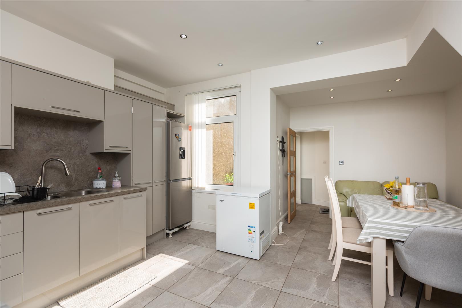 Cecil Street, Manselton, Swansea, SA5 8QJ